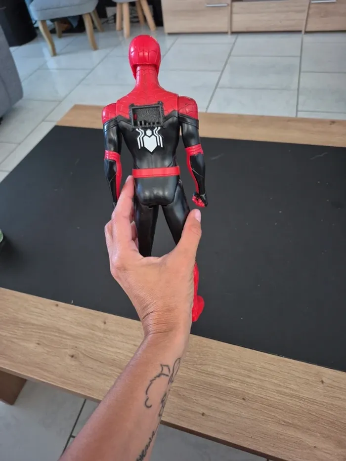 Figurine spiderman - photo numéro 3