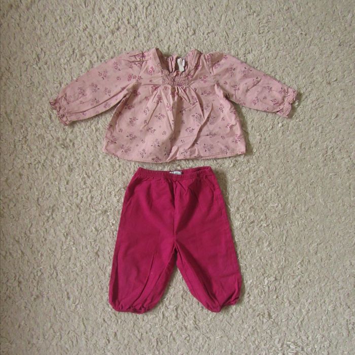 Lot de 2 pantalons + 1 top 12 mois - photo numéro 2
