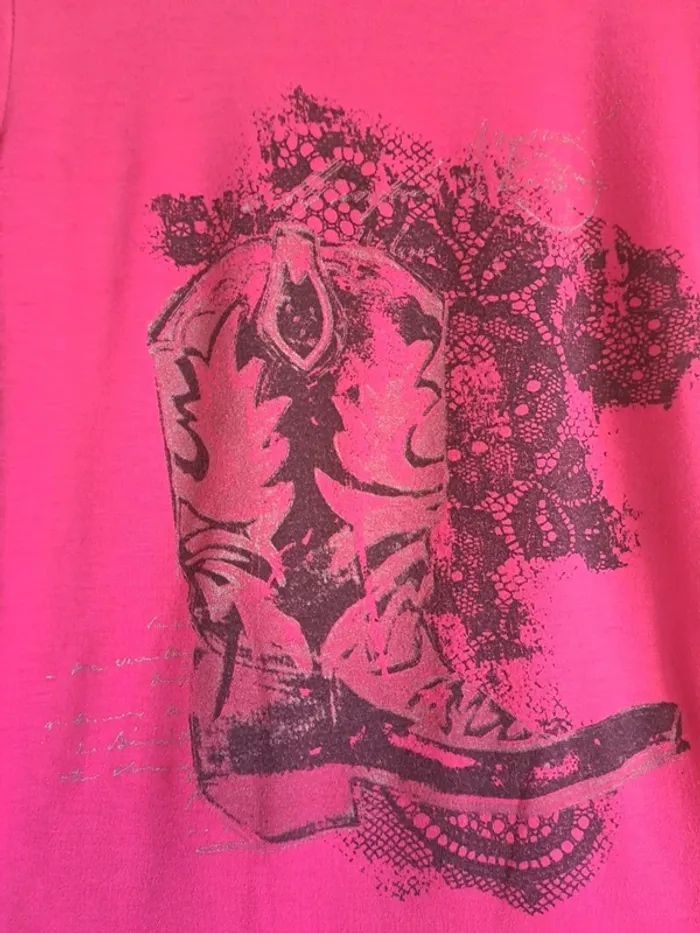 Superbe t-shirt fille rose tbe 14 ans - photo numéro 2