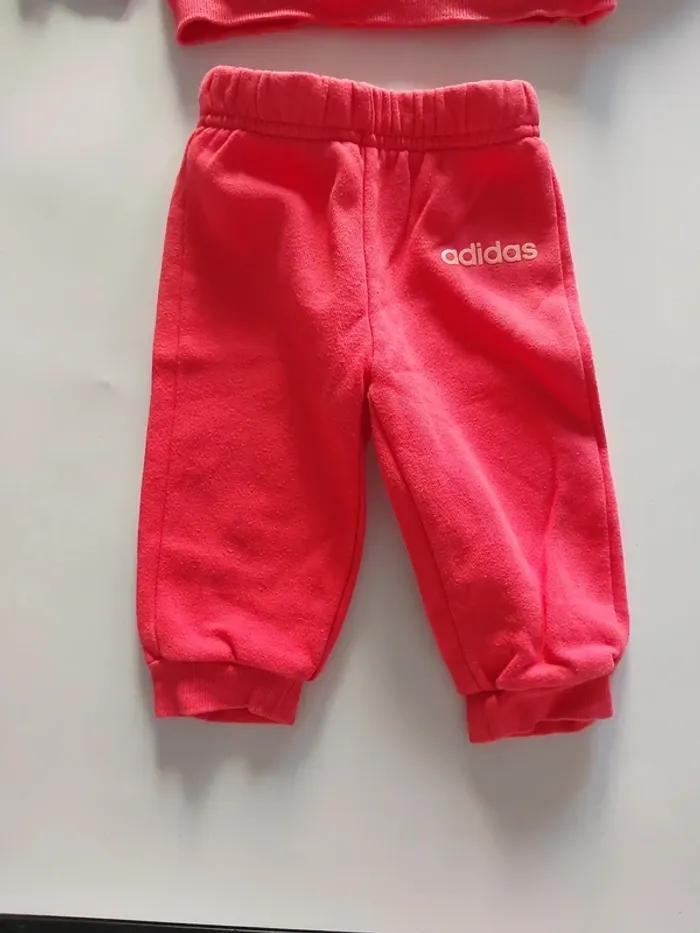 Survêtement Adidas 3-6 mois - photo numéro 2