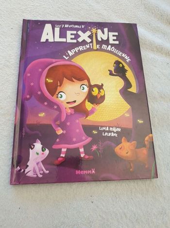 Les 7 aventures d'Alexine L'apprentie magicienne.