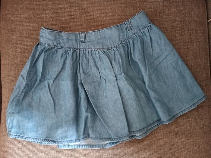 Jupe en jean style patineuse