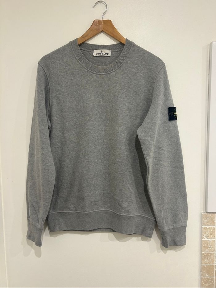 Pull gris stone Island