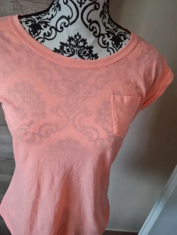 Tee shirt corail - photo numéro 2