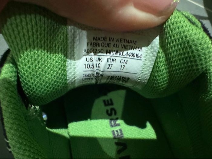 Converse All Star basse noire et verte pointure 27 - photo numéro 6