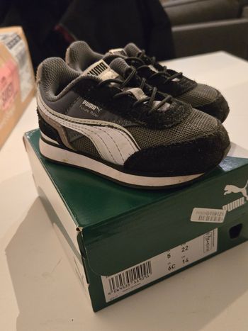 Basket puma taille 22