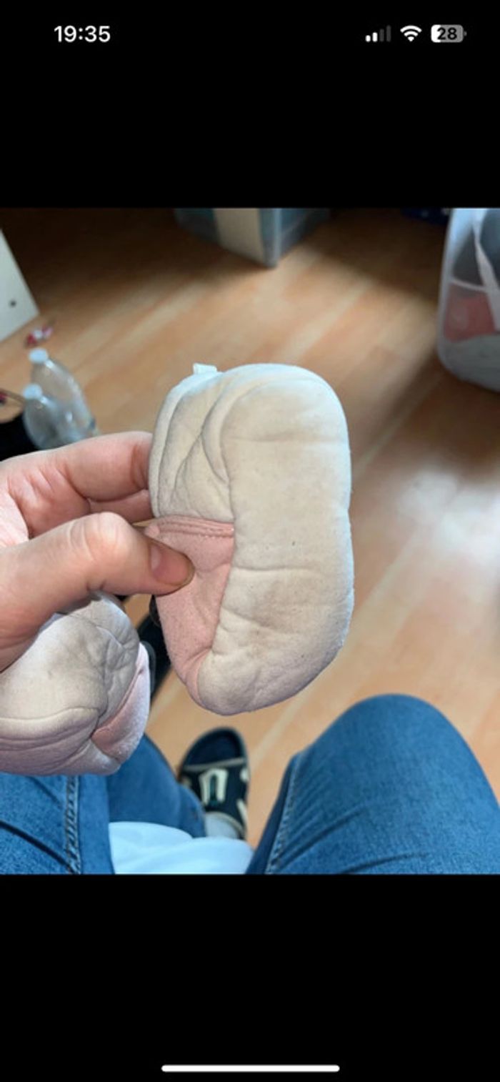 Chausson Minnie 3-6 mois - photo numéro 2