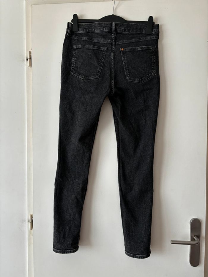 Lot de 2 pantalon H&m - photo numéro 2