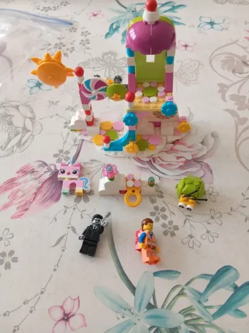 Lego  the movie 70803