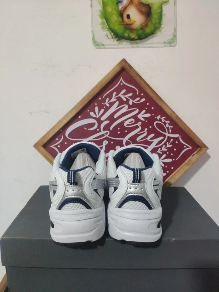 Neuves New balance Taille 43 - photo numéro 5