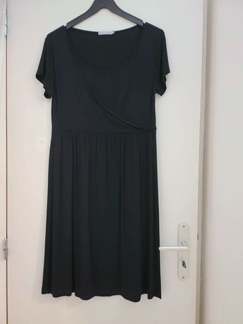 Robe de grossesse T.42/44 très bon état