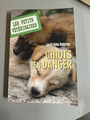 Livre Chiots en danger