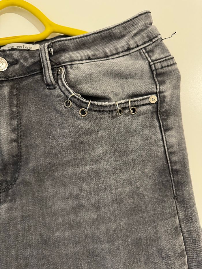 Jean avec anneau - photo numéro 4