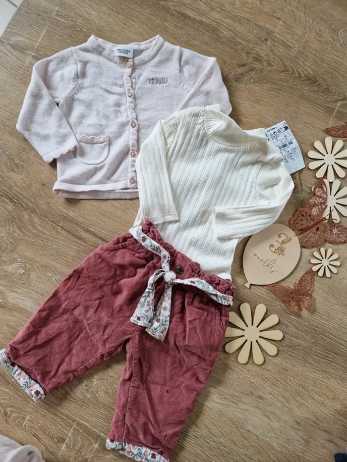 Ensemble body gilet et pantalon TAO bébé fille 3 mois