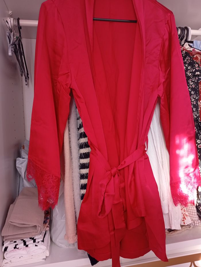 Peignoir en satin - photo numéro 5