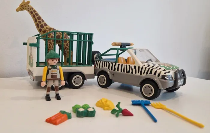 Playmobil "Véhicule Zoo avec remorque " - photo numéro 3