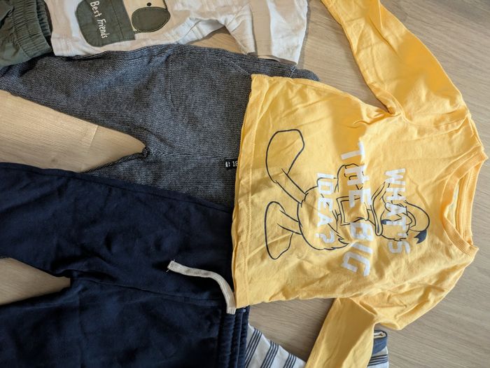 Lot vêtements bébé 12mois - photo numéro 3