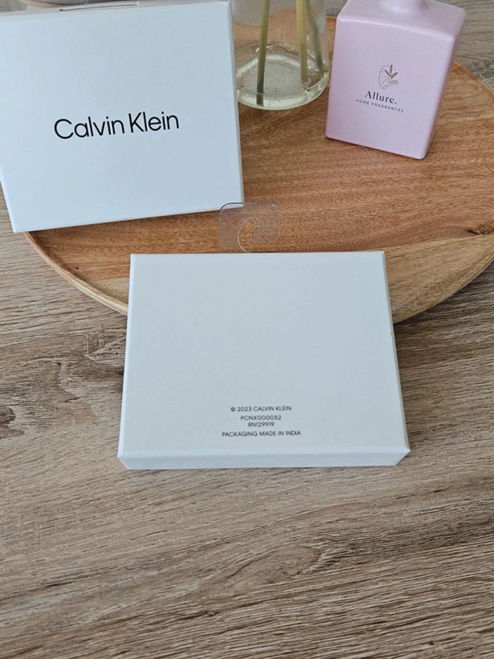 Portefeuille Calvin Klein - photo numéro 11