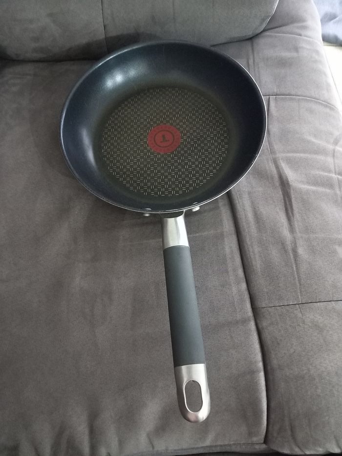 Poêle tefal induction 24cm