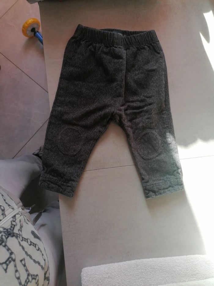 Pantalon taille 80cms in extenso