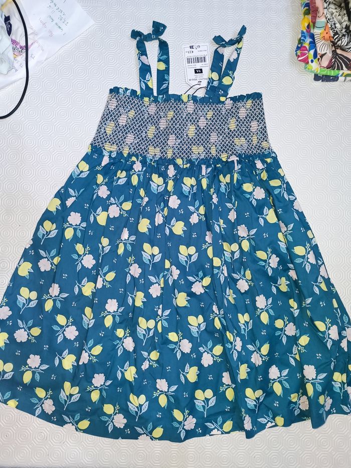 Robe sergent major 9 ans neuve