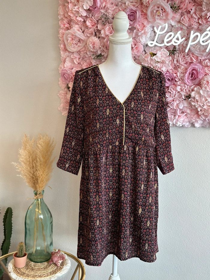 Belle robe fluide noire avec imprimé fleuri bordeaux et doré, taille 3/40 - La Petite Étoile Paris - photo numéro 3