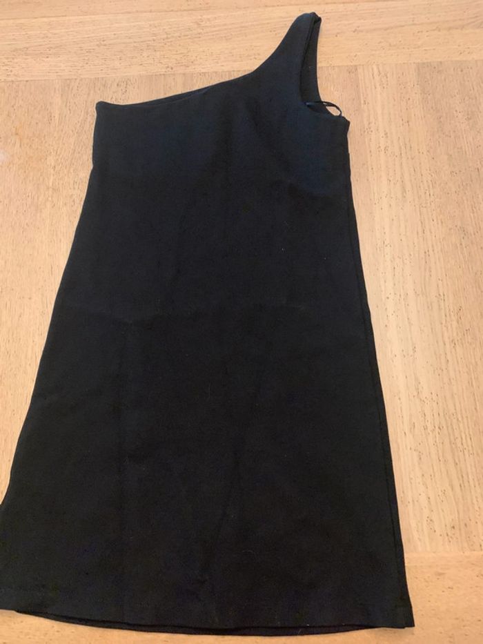 Robe naf naf asymétrique  taille 34 - photo numéro 2