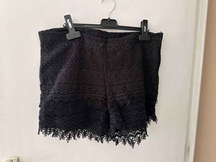 Short H&M taille 42 noire
