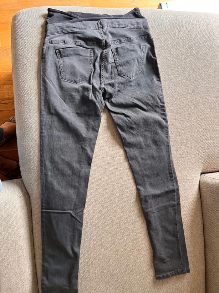 Lot de 2 jean maternité Kiabi taille 38 - photo numéro 3