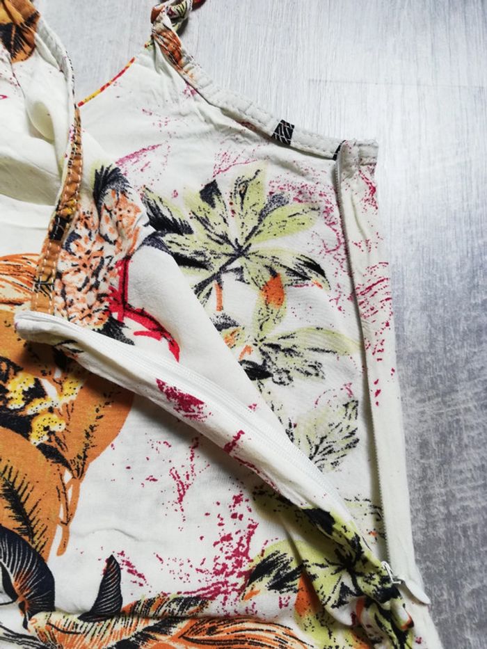 Top court à bretelles fleurie taille 36 - photo numéro 7