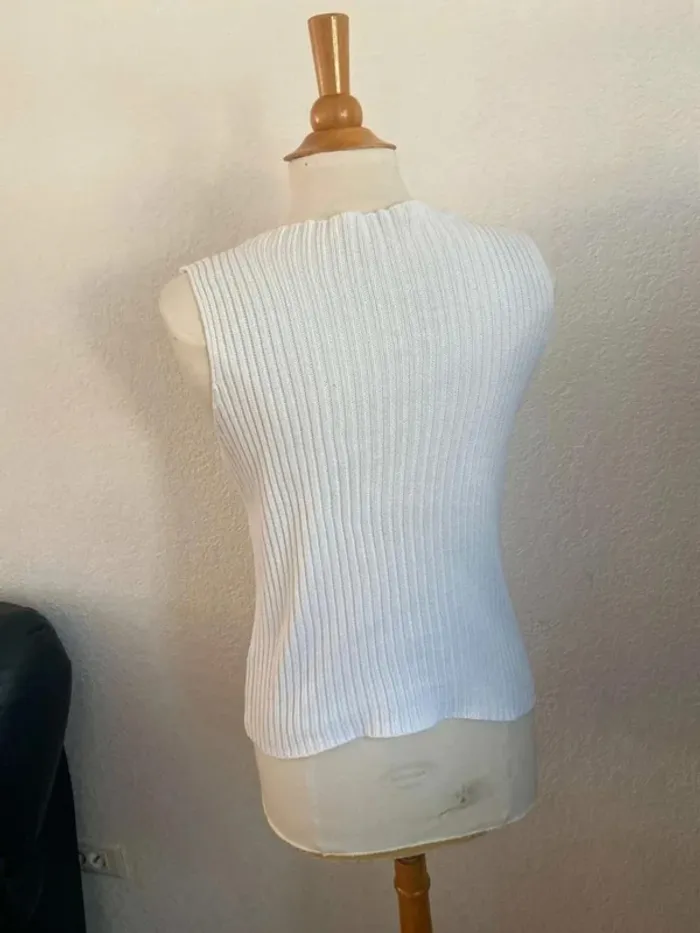 Pull  sans  manches  T38 - photo numéro 5