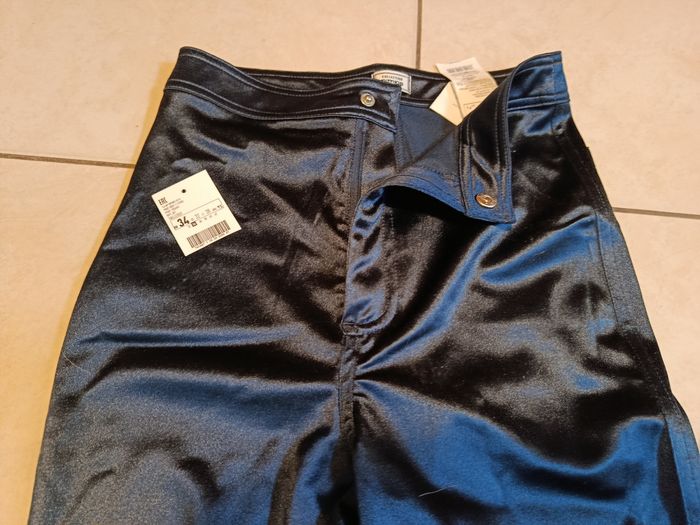 A saisir : jegging Pimkie, avec étiquette , taille 34 !  ( Bien lire merci) - photo numéro 2