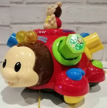 Coccinelle des formes de v tech