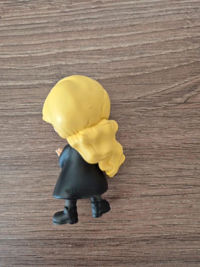 Figurine Luna Lovegood avec lunettes - photo numéro 3