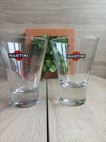 Lot 2 verres Martini 