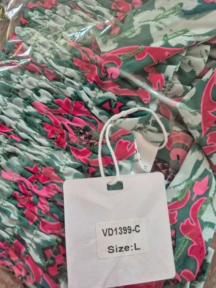 Top Court Plissé Vert et Fuschia Femme Taille L/40 - photo numéro 3