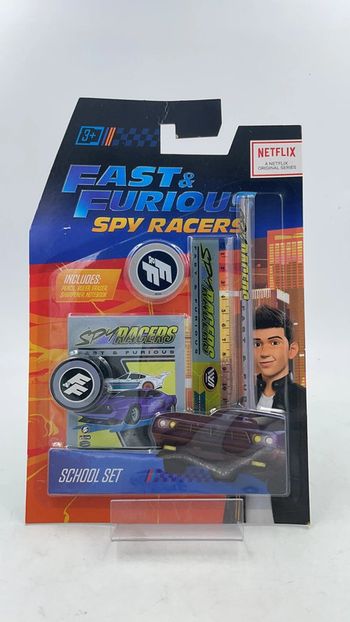 Set fourniture scolaire / Papeterie Fast And Furious Spy racers neuf