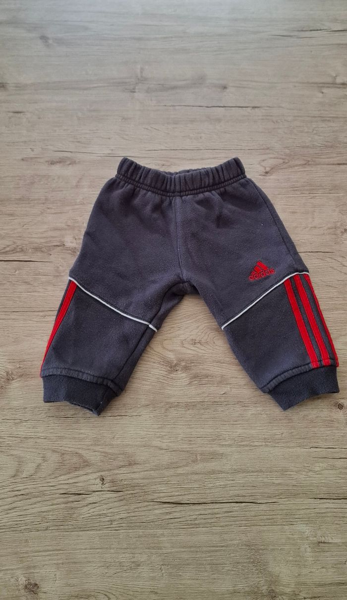 Jogging adidas