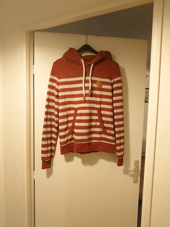 Sweat à capuche Wanakome