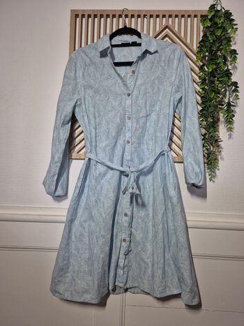 Longue robe a motifs