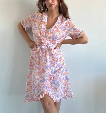 Robe cache-cœur vintage à fleurs et a volants taille M/L