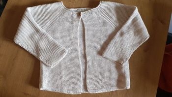 Petit gilet ecru 3 - 4 ans ZARA