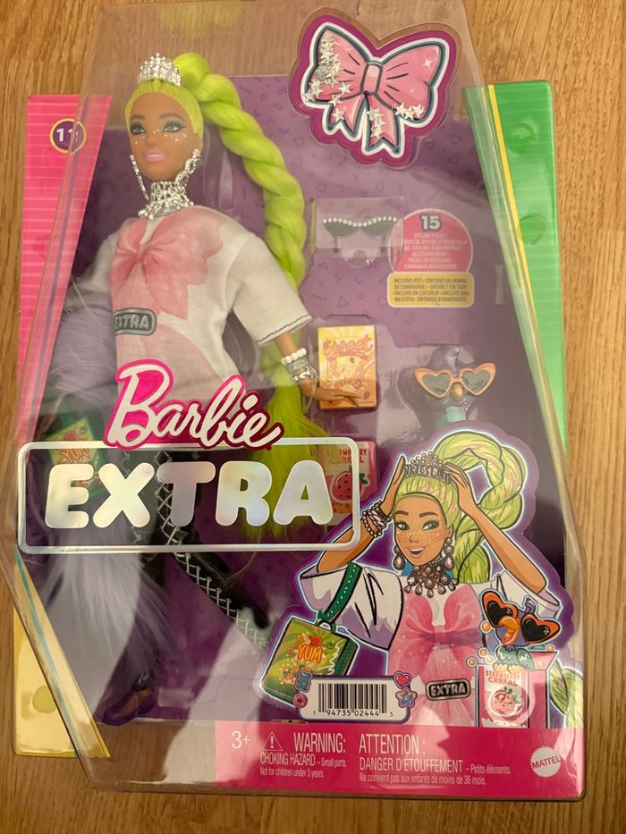 Barbie extra neuve 11