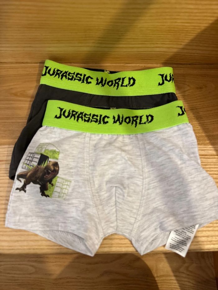 2 caleçon jurrasik world taille 24 mois 92cm