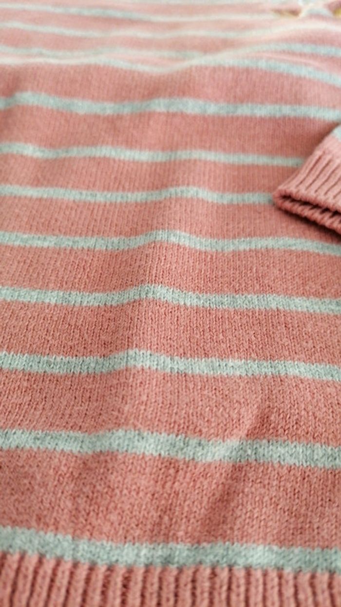 Lot 2 pulls légers+1tee shirt ML - photo numéro 12