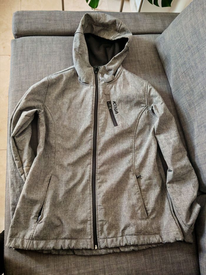 Jolie veste femme chaude et pratique