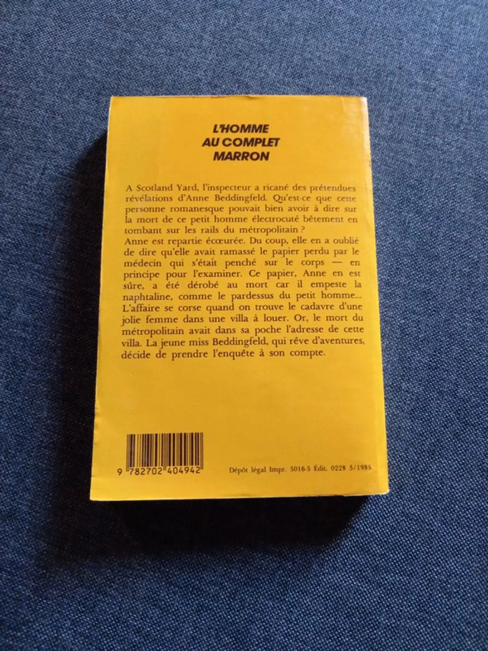 Lot de 2 livres de poche Agatha Christie - photo numéro 3