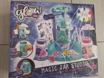 So glow magic jar studio