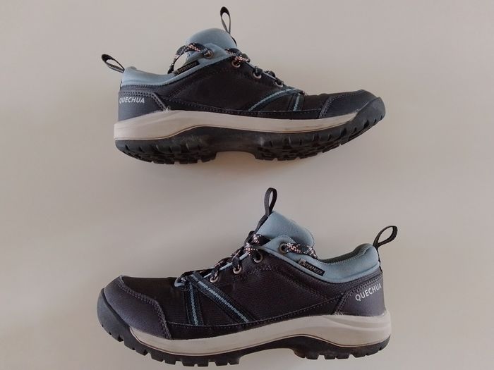 CHAUSSURES DE RANDONNÉE TAILLE 37 - photo numéro 2