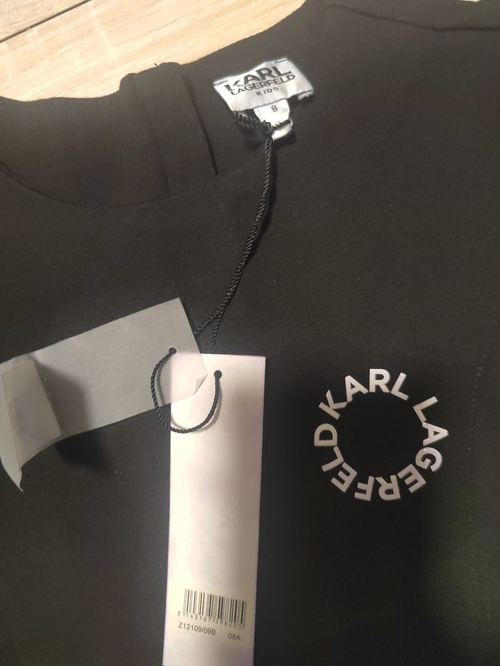Robe neuve karl Lagerfeld - photo numéro 3